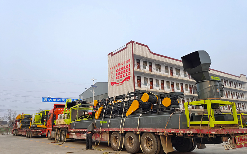16米葉輪大跨度翻拋機(jī)工作原理、參數(shù)和報價